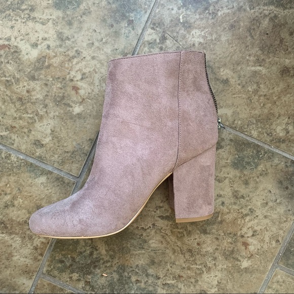 Steve Madden 9.5 block heels boots taupe - Picture 5 of 5